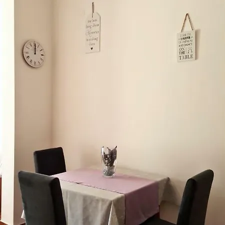 Antunovic Apartment