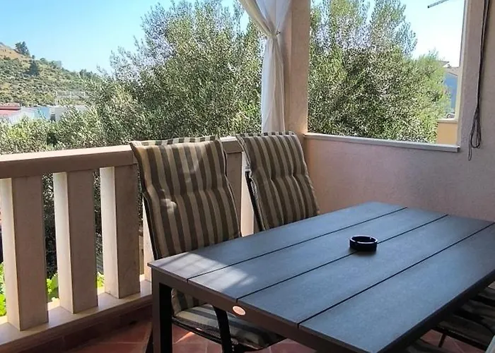 Antunovic Daire Rogoznica (Sibenik-Knin)