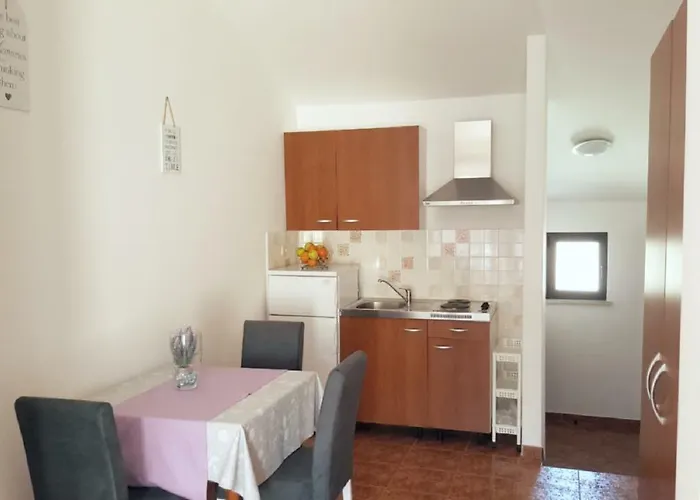 Antunovic Lägenhet *